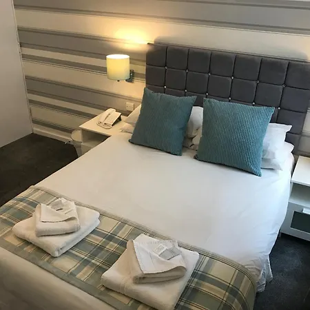 Tiffany'S Hotel-2